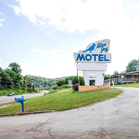 Hotel Salem-Roanoke I-81 -Listing Partner Exteriér fotografie
